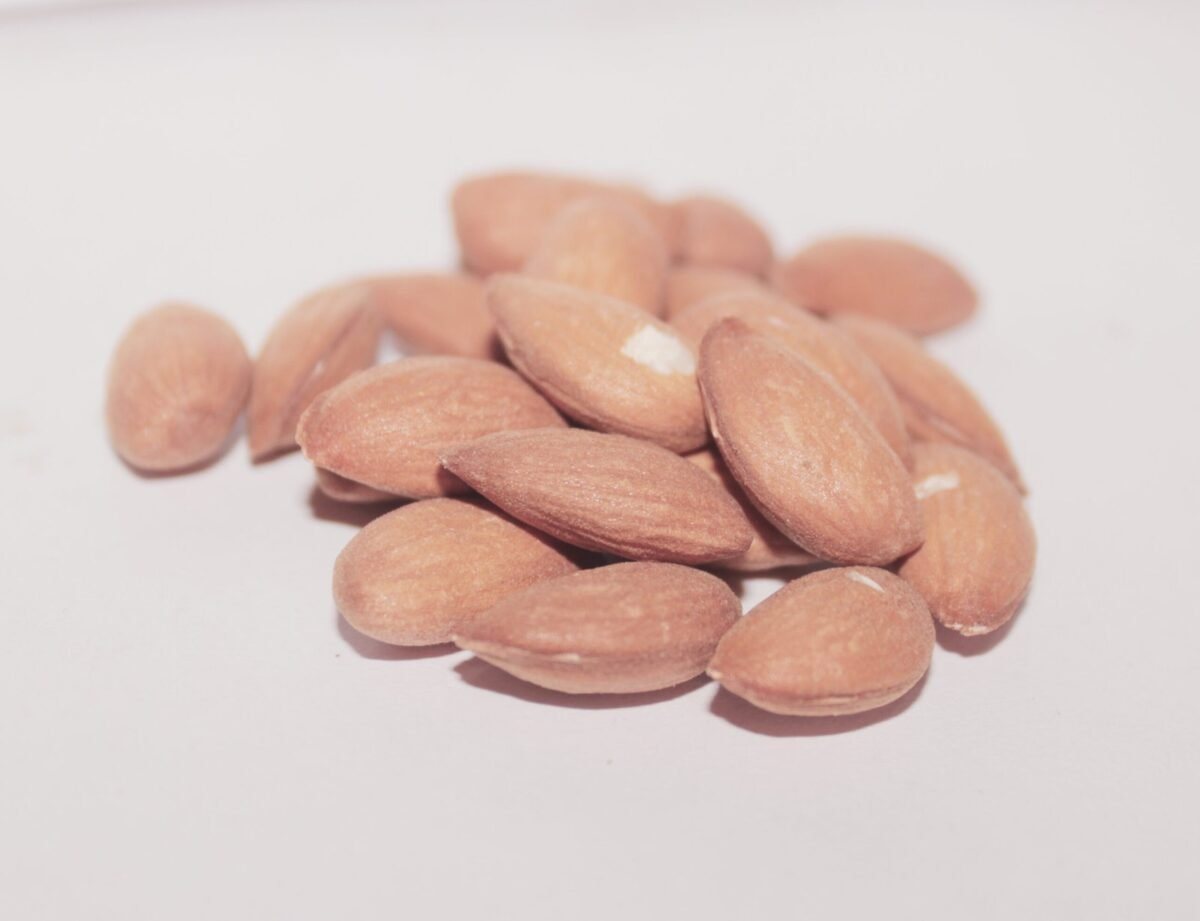 Kashmiri Mamra Badaam (Kernals) - 500g - Image 2